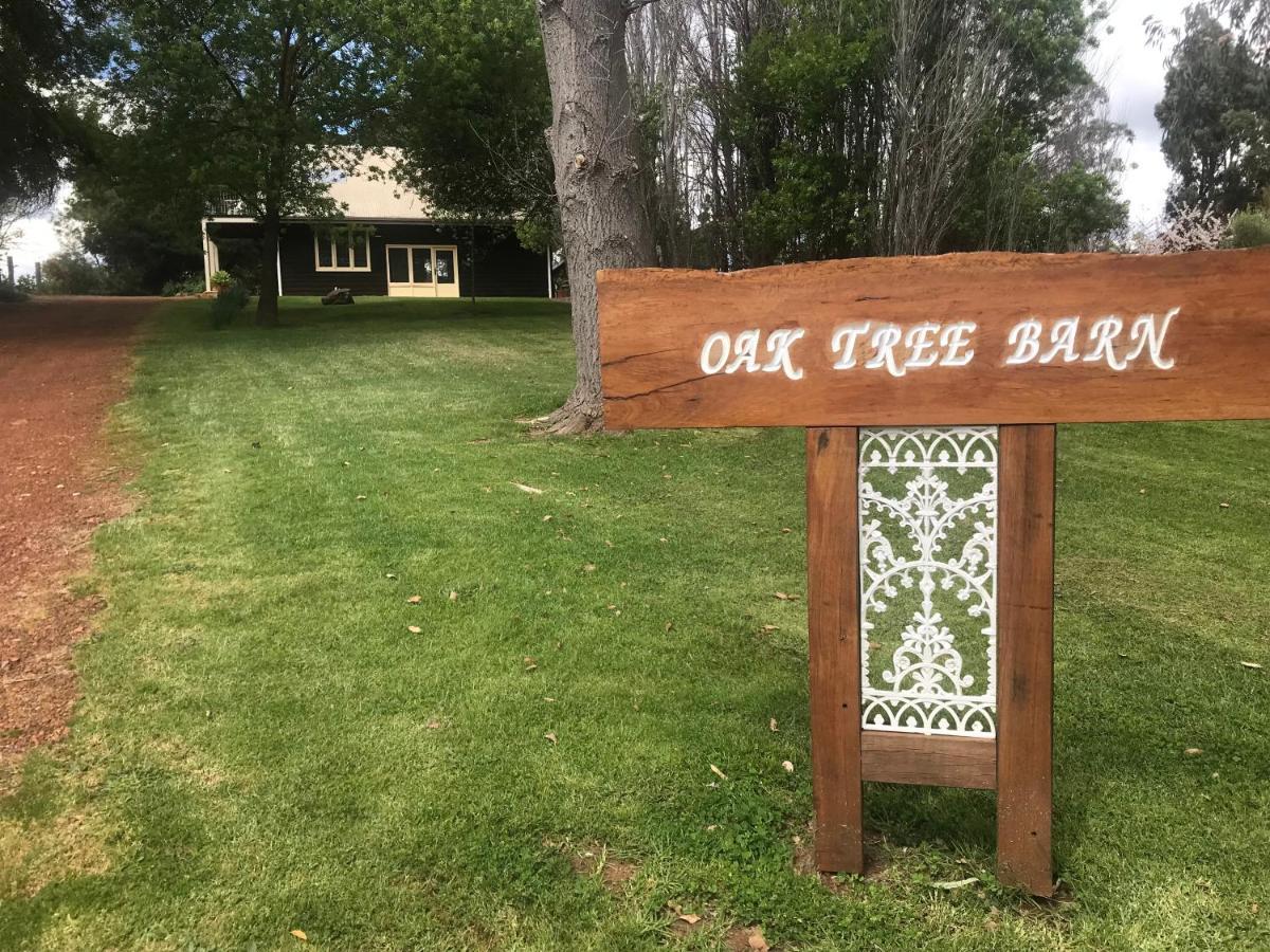 Oak Tree Barn Bridgetown Villa Exterior foto